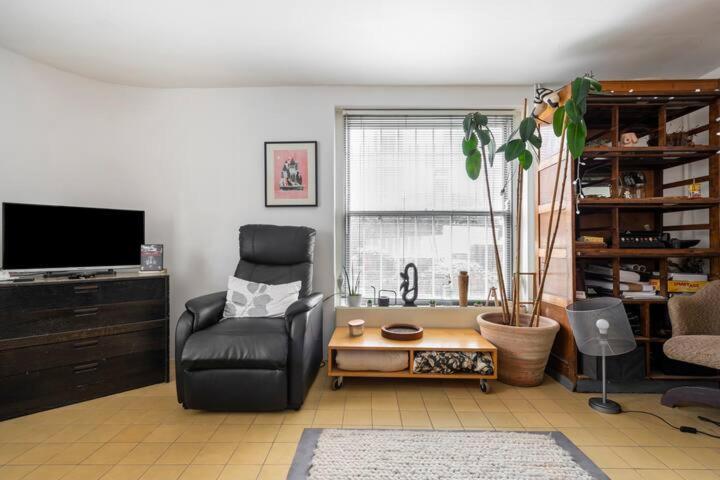 Апартаменты Chalk Farm Studio Лондон Экстерьер фото